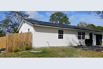 1562 SW Curry Street, Port Saint Lucie, FL 34983 - Photo 34