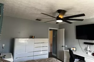 1562 SW Curry St, Port Saint Lucie, FL 34983 - Photo 38