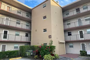 225 Bonnie Blvd, Palm Springs, FL 33461 - Photo 2