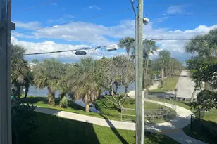 225 Bonnie Blvd, Palm Springs, FL 33461 - Photo 42