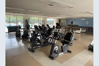 225 Bonnie Boulevard, Unit #211, Palm Springs, FL 33461 - Photo 20