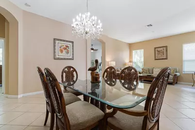 284 NW Toscane Trail, Port Saint Lucie, FL 34986 - Photo 10