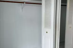 113 Berkshire E, West Palm Beach, FL 33417 - Photo 6