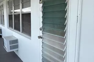 113 Berkshire E, West Palm Beach, FL 33417 - Photo 8