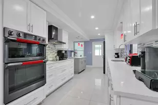 140 Possum Pass, West Palm Beach, FL 33413 - Photo 8