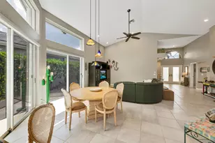 11914 Fountainside Cir, Boynton Beach, FL 33437 - Photo 10