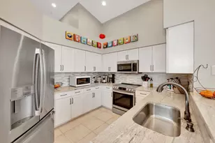 11914 Fountainside Cir, Boynton Beach, FL 33437 - Photo 12