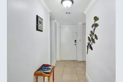 600 Egret Circle, Unit #7105, Delray Beach, FL 33444 - Photo 8