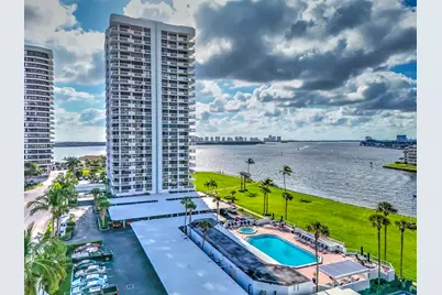 123 Lakeshore Drive, Unit #745, North Palm Beach, FL 33408 - Photo 2