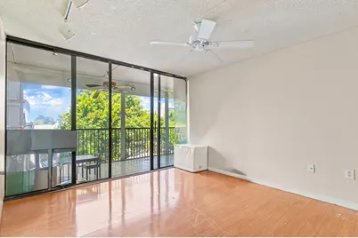 2802 N 46th Avenue, Unit #B513, Hollywood, FL 33021 - Photo 16