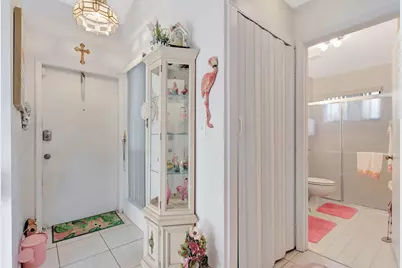 7222 Primrose Lane, Tamarac, FL 33321 - Photo 4