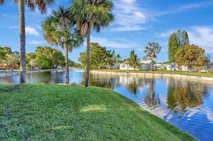 7222 Primrose Ln, Tamarac, FL 33321 - Photo 26