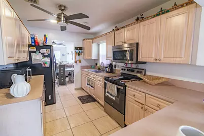 513 El Vedado, West Palm Beach, FL 33405 - Photo 18