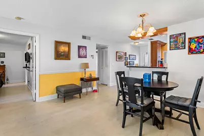 528 Franconia Circle, Lake Worth, FL 33467 - Photo 4