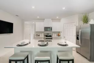 2234 SW Heathwood Circle, Port Saint Lucie, FL 34952 - Photo 4