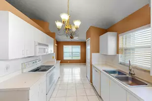 413 European Ln, Fort Pierce, FL 34982 - Photo 8
