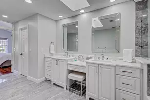 17 Selby Ln, Palm Beach Gardens, FL 33418 - Photo 44