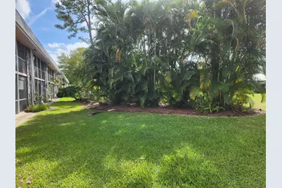 18081 SE Country Club Drive, Unit #259, Jupiter, FL 33469 - Photo 14