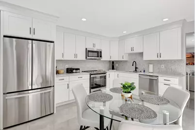 355 Prestwick Circle, Unit #4, Palm Beach Gardens, FL 33418 - Photo 18