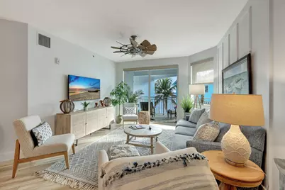 875 NW Flagler Avenue, Unit #404, Stuart, FL 34994 - Photo 4
