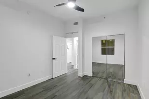 1640 Presidential Way, West Palm Beach, FL 33401 - Photo 18