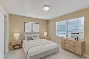 451 Silver Beach Rd, Riviera Beach, FL 33403 - Photo 14