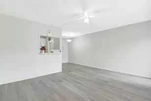 143 Sussex H, West Palm Beach, FL 33417 - Photo 6