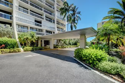 2400 Presidential Way, Unit #1903, West Palm Beach, FL 33401 - Photo 4