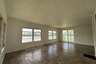 215 S Heron Dr, Briny Breezes, FL 33435 - Photo 4