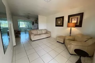 1172 Surf Rd, Riviera Beach, FL 33404 - Photo 6