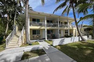 1172 Surf Rd, Riviera Beach, FL 33404 - Photo 4