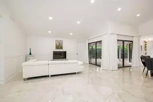 16965 Freshwind Cir, Jupiter, FL 33477 - Photo 4