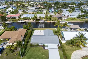 1559 SW Dyer Point Rd, Palm City, FL 34990 - Photo 34