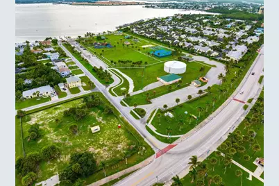 311 Granada Street, Fort Pierce, FL 34949 - Photo 56