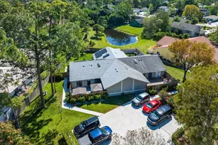 1106 Hyacinth Pl, Wellington, FL 33414 - Photo 28