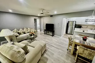 408 Pine Glen Ln, Greenacres, FL 33463 - Photo 4