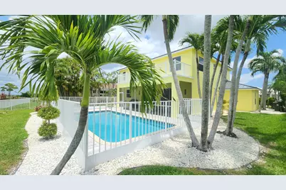 1851 Corsica Drive, Wellington, FL 33414 - Photo 4