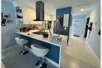 2510 Black Olive Boulevard, Unit #203, Delray Beach, FL 33445 - Photo 12