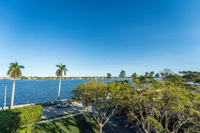 1801 S Flagler Drive, Unit #402, West Palm Beach, FL 33401 - Photo 16
