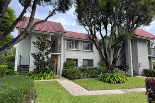 5750 Fairway Park Ct, Boynton Beach, FL 33437 - Photo 1