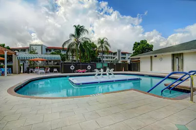2901 Victoria Circle, Unit #F2, Coconut Creek, FL 33066 - Photo 84