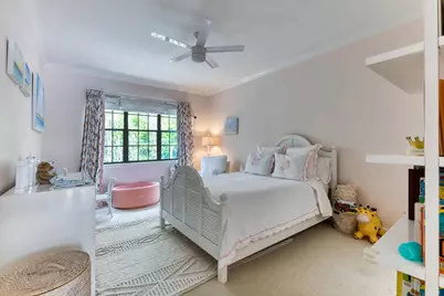 165 Seminole Avenue, Palm Beach, FL 33480 - Photo 18