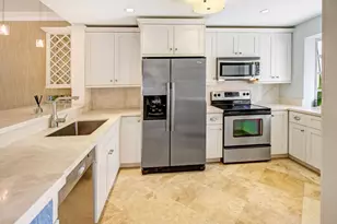 609 NE 19th Ave, Deerfield Beach, FL 33441 - Photo 16