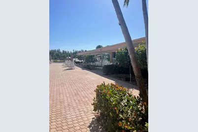 105 Lake Helen Drive, West Palm Beach, FL 33411 - Photo 28