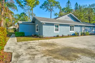 1073 Goldenrod Rd, Wellington, FL 33414 - Photo 2