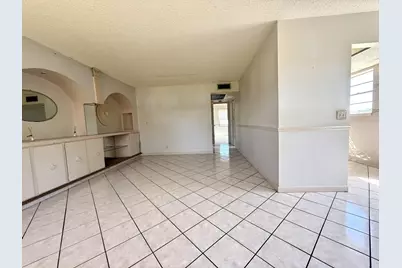 401 Chatham T, West Palm Beach, FL 33417 - Photo 4