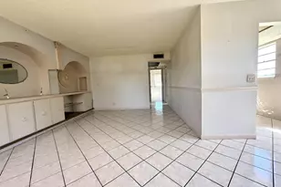 401 Chatham T, West Palm Beach, FL 33417 - Photo 4