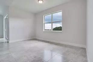 388 SW Vista Lake Dr, Port Saint Lucie, FL 34953 - Photo 12