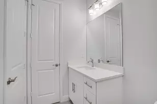 388 SW Vista Lake Dr, Port Saint Lucie, FL 34953 - Photo 24