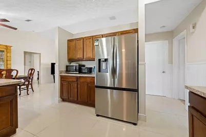 932 SE Damask Avenue, Port Saint Lucie, FL 34983 - Photo 10